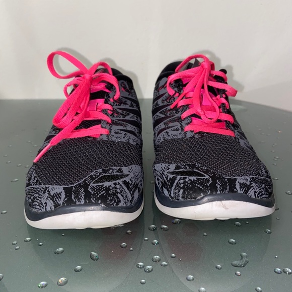 Women's Nike Free 5.0 Gray w/ Hot Pink Size 7.5 - Picture 4 of 6